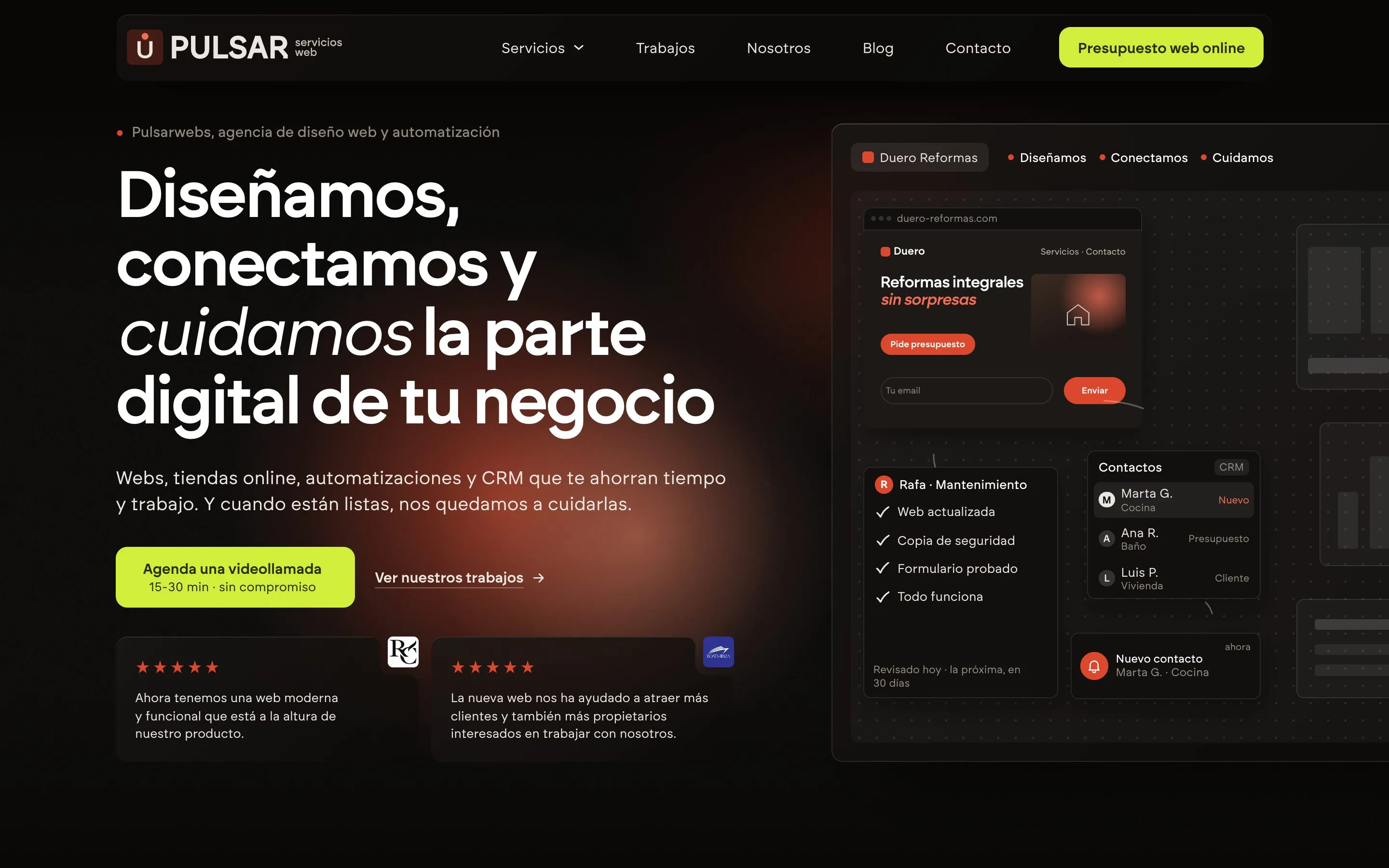 Ahora: portada de pulsarwebs.com. Antes, la web de WordPress en claro y con el azul de la marca anterior; ahora, en oscuro y naranja, con el tablero animado